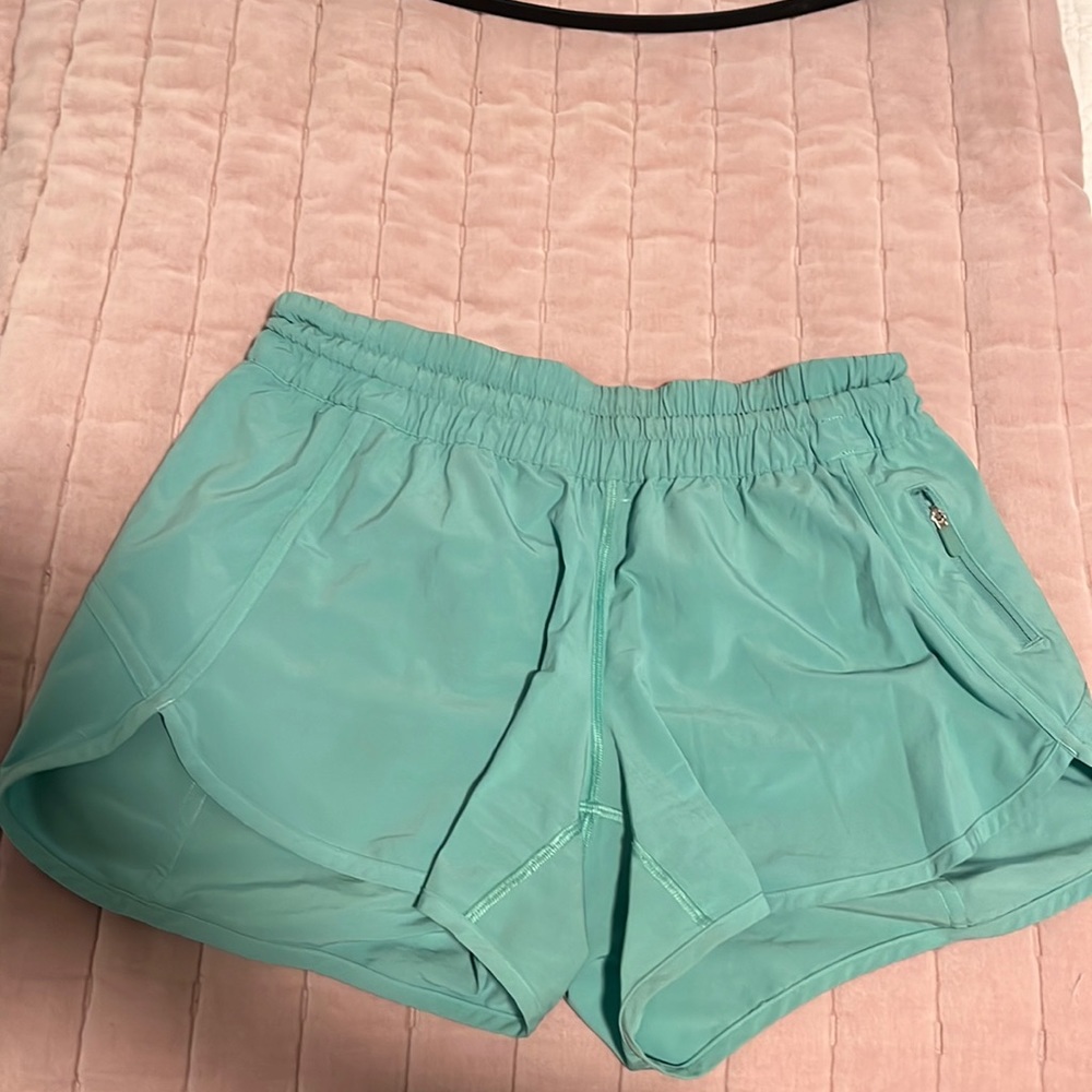 Lululemon Tracker Short 4”